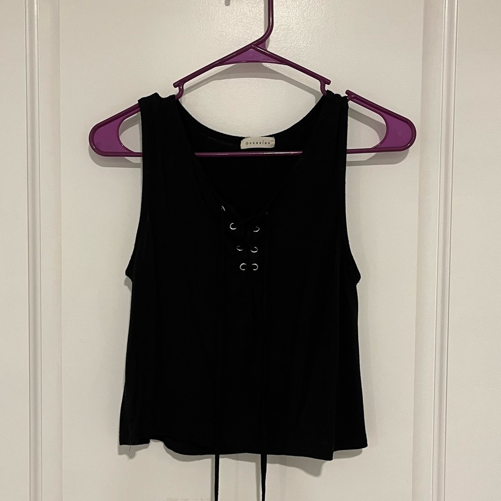 Black crop top